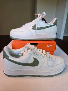 Nike Air Force 1 '07 NN Sail/Oil Green Women's Size 7 – Brand New with Tags